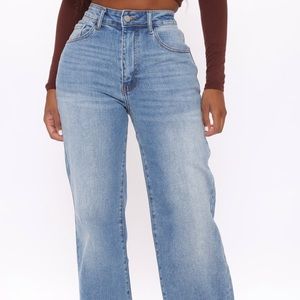 NWT Fashion Nova Medium Blue Wash Jean